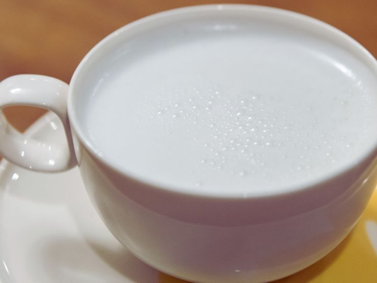 Tazza latte caldo